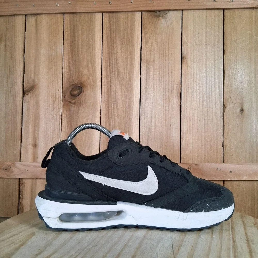 Nike Air Max‎ Dawn Shoes Womens 8.5 Black Mesh Running Sneakers DC4068-001